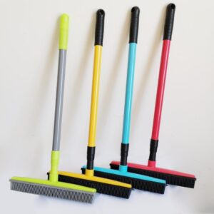 Three-section Telescopic Rod Carpet Hair Removal Broom Scraping Dust